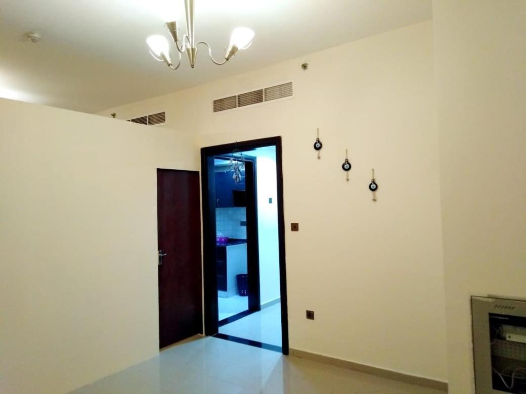 Good Luck Homes Shared Apartments Dubai Exterior photo